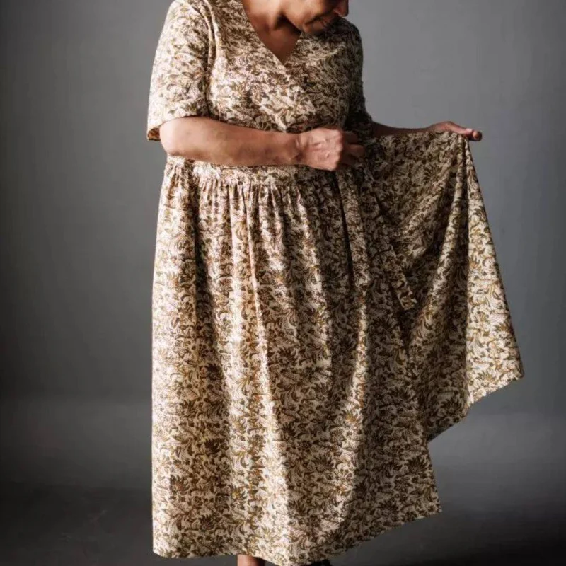 PATRON DE COUTURE PDF | Robe portefeuille Etta | Merchant & Mills | UK 18–28