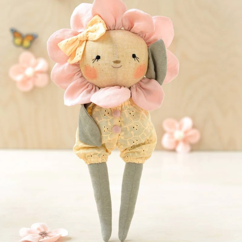 Patron de couture PDF | Poupée Fleur | Mes Petites Lunes | Français seulement