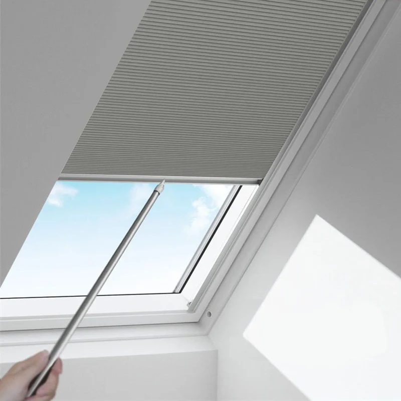Store manuel pour lucarne et velux, tissu occultant complet avec motif abeille, stores cellulaires romains