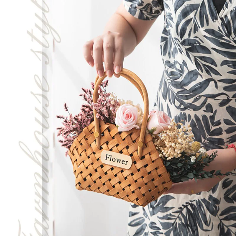 Cachepot tissé à la main en bambou avec poignée - Décoration intérieure naturelle pour plantes
