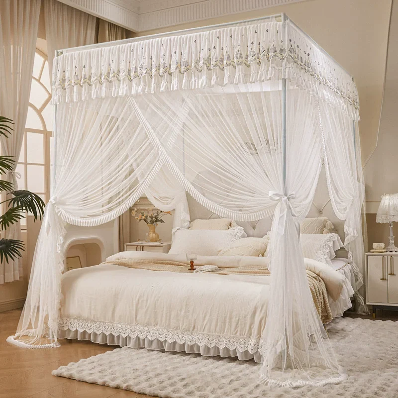 moustiquaire lit plissée brodée transparente bleu blanc romantique chambre baldaquin