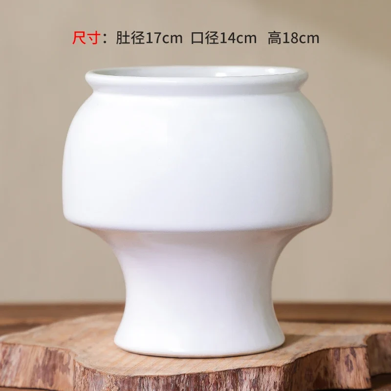 pots fleurs céramique triangulaire hauteur 17 18cm vert foncé clair blanc minimaliste