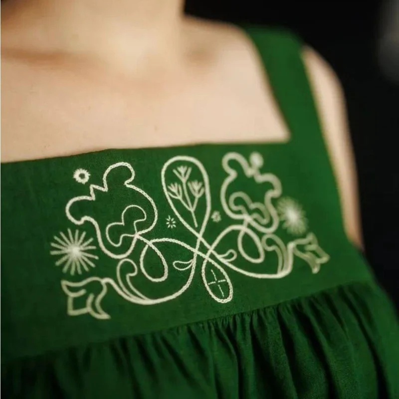 PATRON DE BRODERIE PDF | Panneau avant de la robe Honey | Merchant & Mills | A4 SEULEMENT
