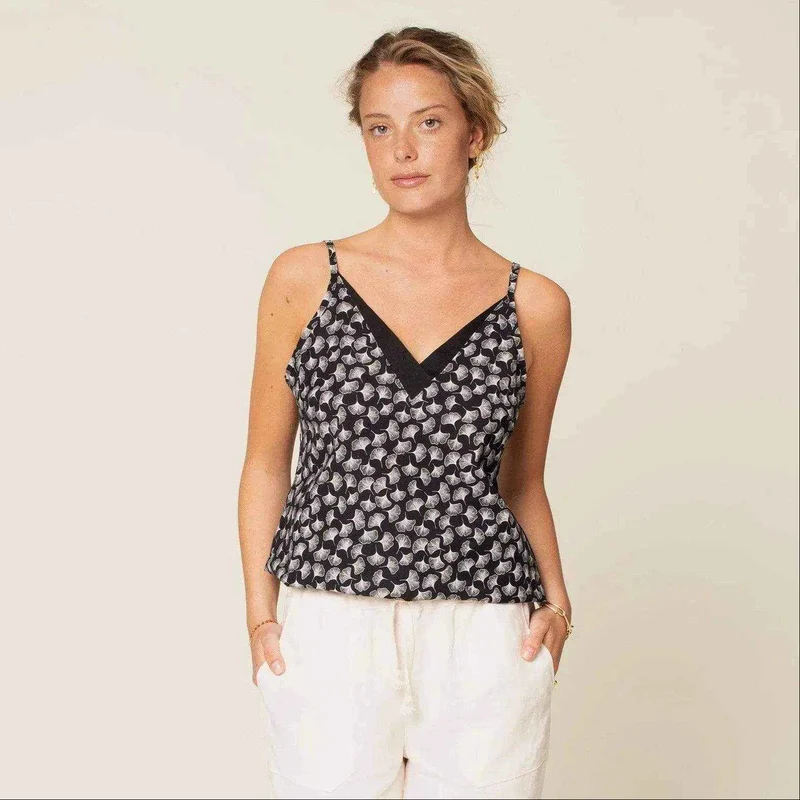 Patron de couture PDF | Camisole à encolure en V | Wardrobe by Me