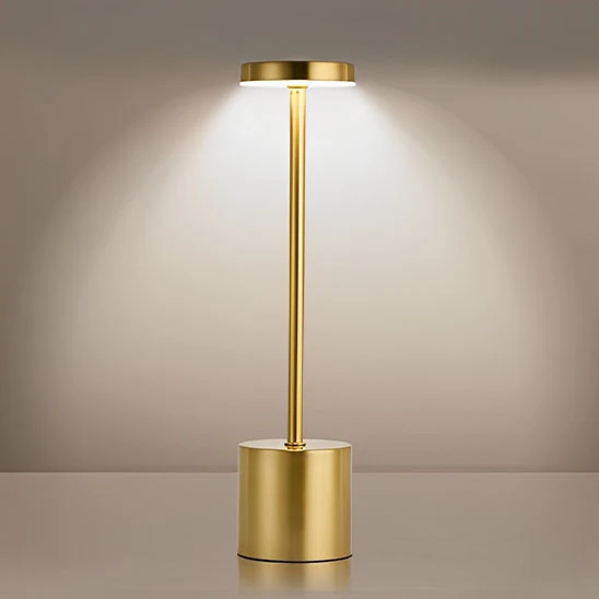 Lampe de table sans fil en métal de style moderne