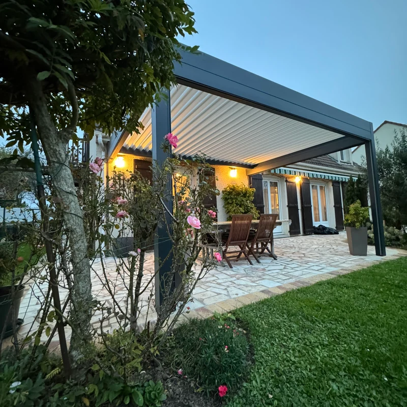 PERGOLA BIOCLIMATIQUE 77 - PONTAULT-COMBAULT