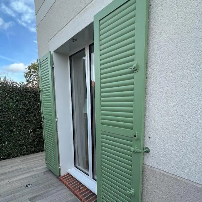 VOLETS BATTANTS ALUMINIUM EHRET 77 - CESSON