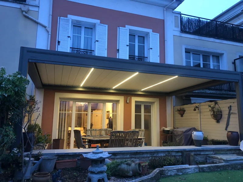PERGOLA BIOCLIMATIQUE 94 - THIAIS