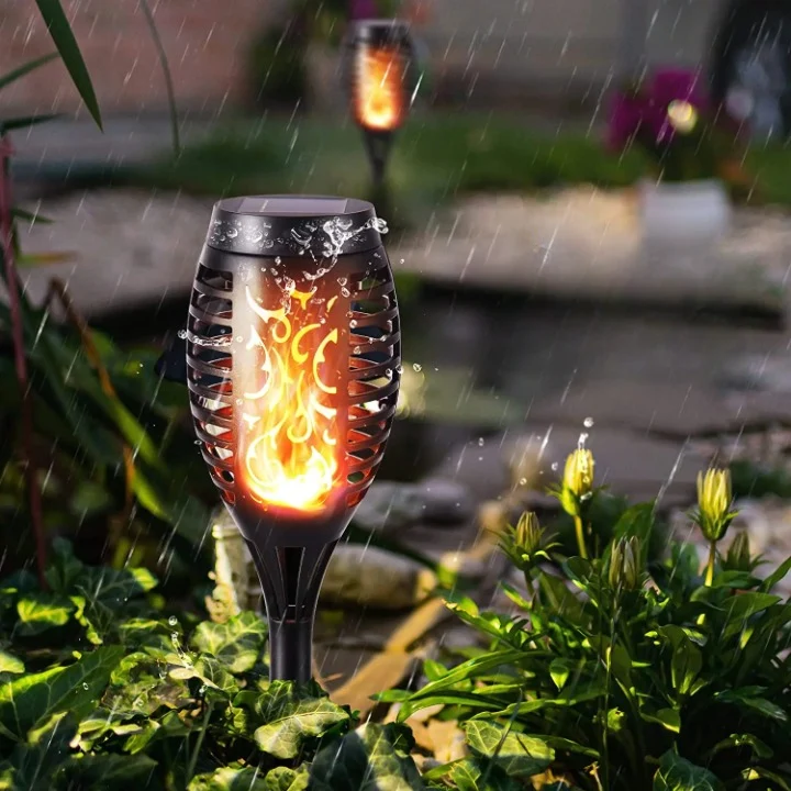 Lampadaire LED Étanche à Énergie Solaire en Forme de Torche