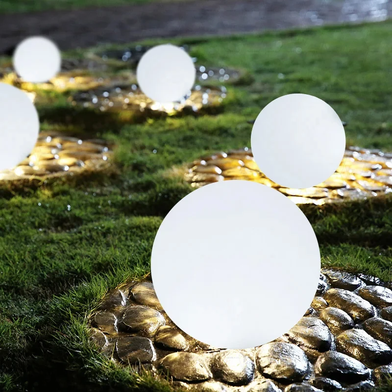 Boule Lumineuse Extérieur à Énergie Solaire avec Télécommande