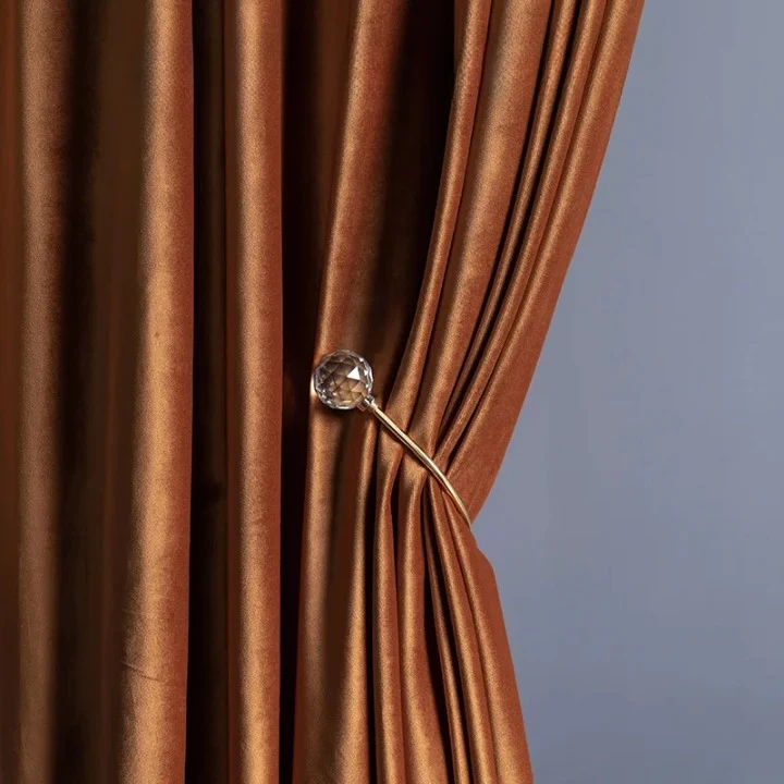 Rideau Velours Marron et Occultant de Style Moderne