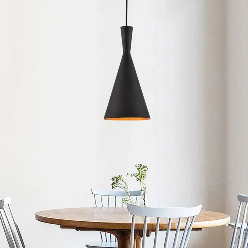 Suspension Luminaire Noire Industrielle à LED