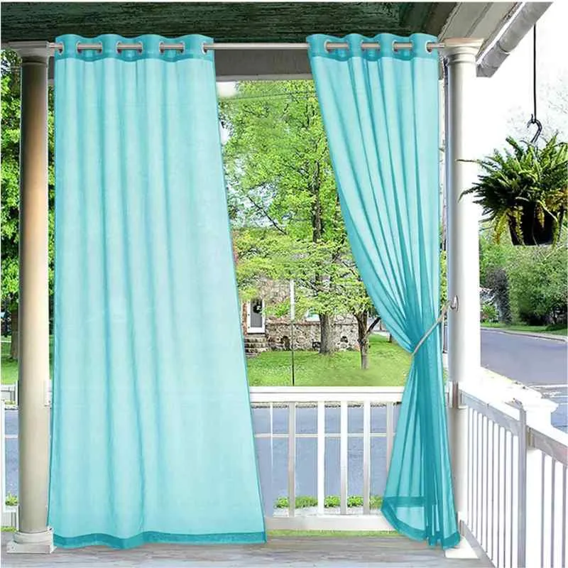 Rideau imperméable pour terrasse