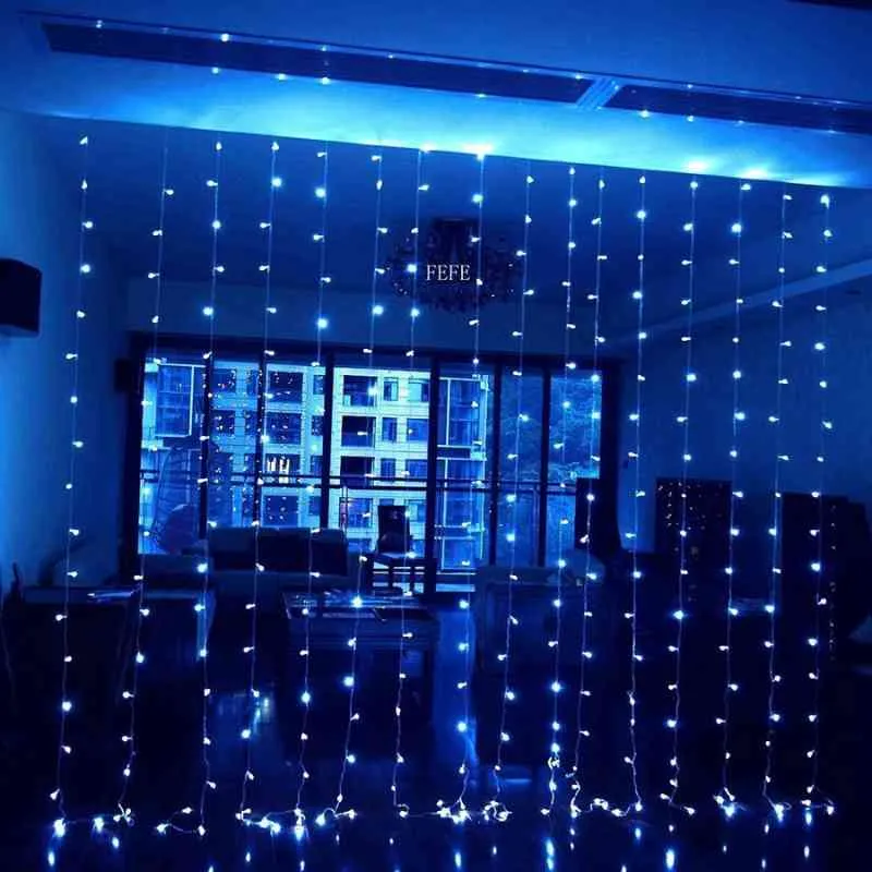 Rideau lumineux extérieur