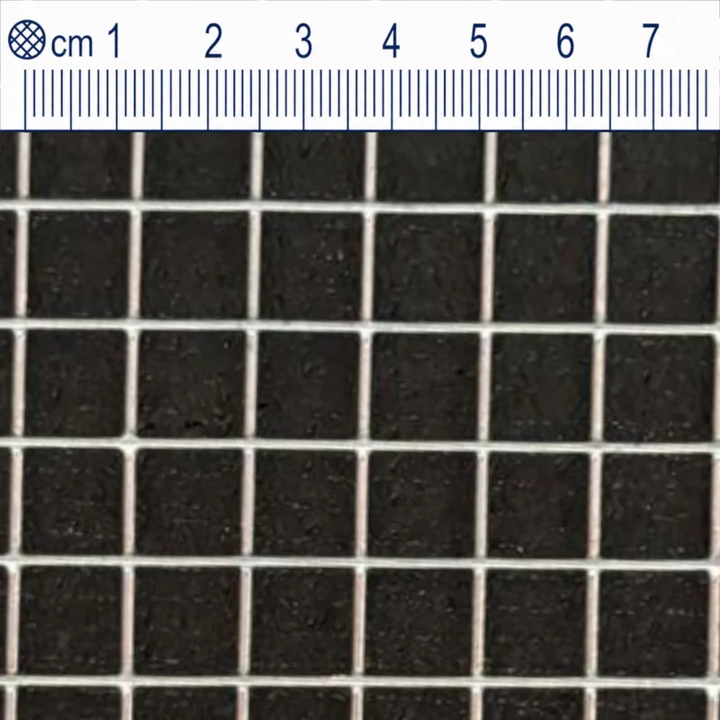 Treillis soudé galvanisé à chaud dimension des mailles 12,7 x 12,7 mm épaisseur du fil 1 mm sur mesure