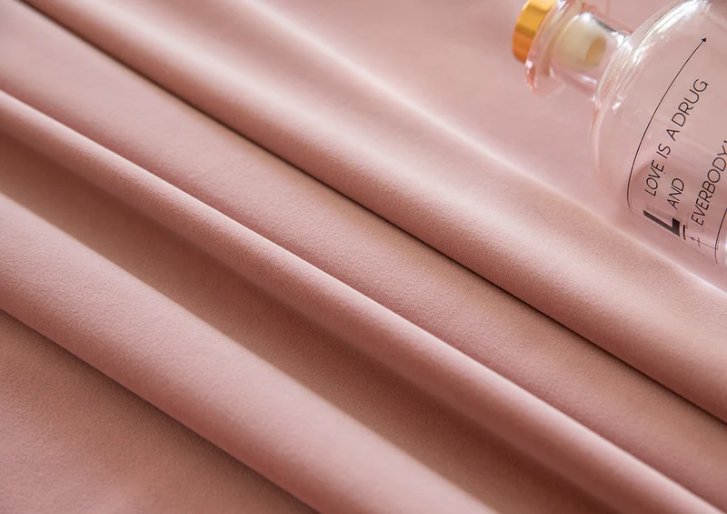 Rideau Occultant Velours Taupe Rosé Chambre
