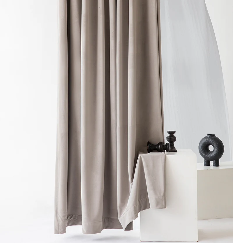 Rideau Occultant Velours Gris Perle Salon