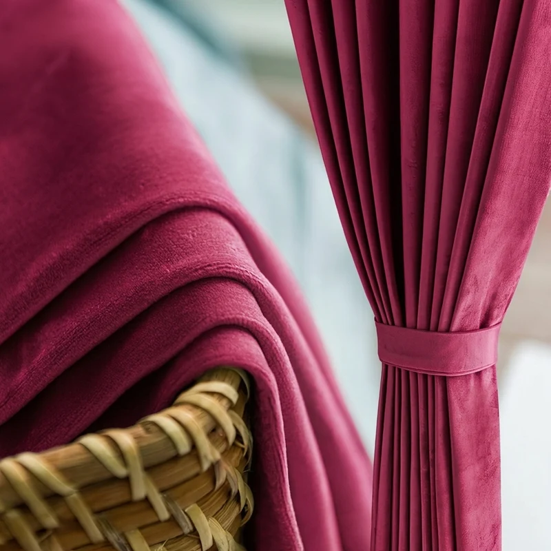 Rideau Occultant Velours Fuchsia Chambre