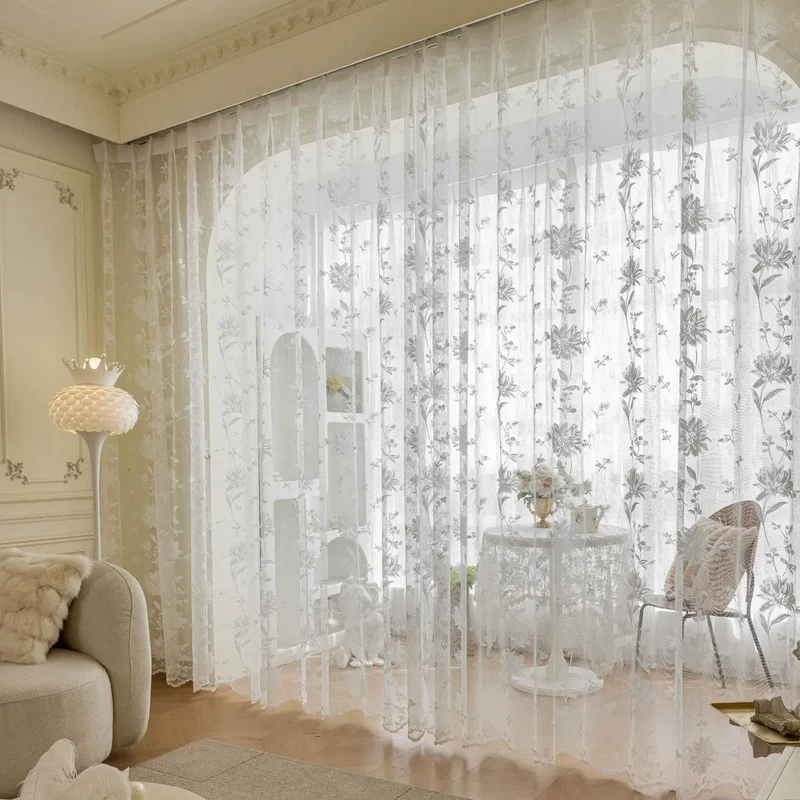 Rideau voilage brodé motif floral romantique