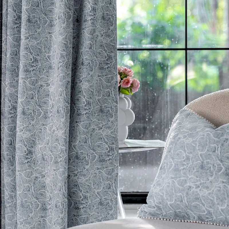 Rideau bleu pastel floral style romantique