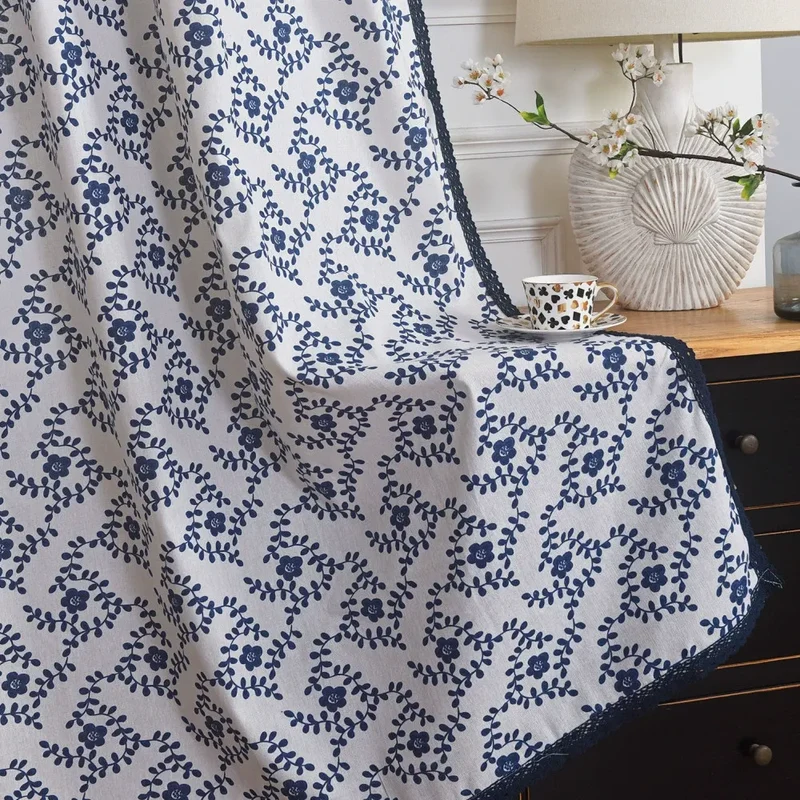 Rideau Blanc Motifs Bleu Fleur
