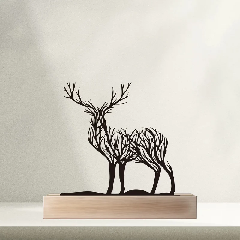 Statue Minimaliste en Fer – Cerf avec Base en Bois