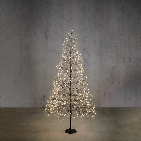 Sapin de Noël avec lumière blanc chaud