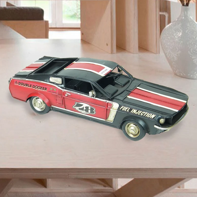 Voiture de course Mustang vintage