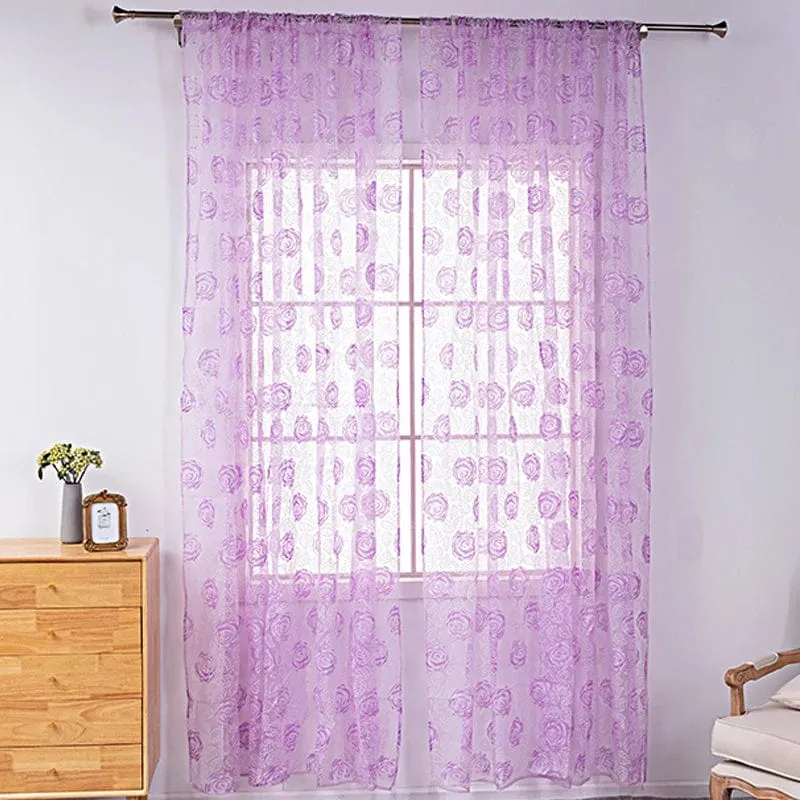 Voilage violet à motifs roses